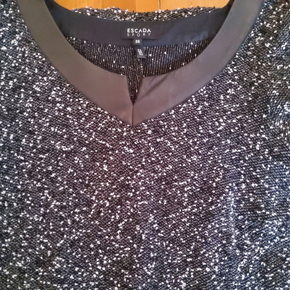 Escada Black and White Long Sleeve Dress. EUC. - Picture 3 of 5